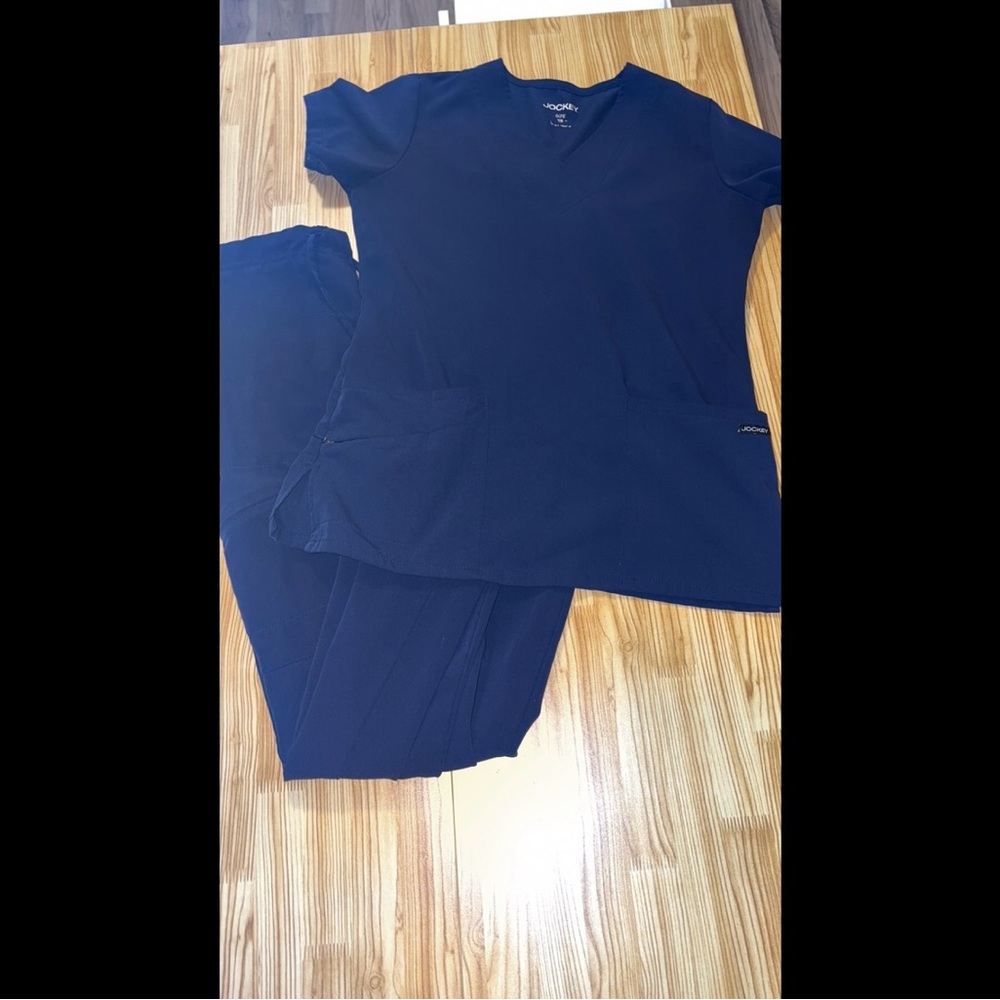 Women Jocket Navy Scrub Set